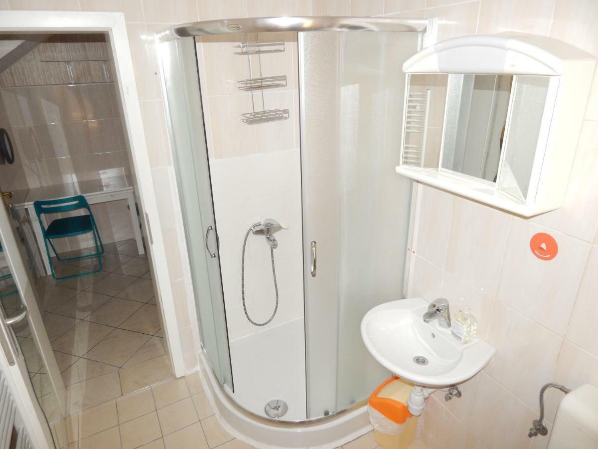 Casa Riccobon Hotel Koper Bagian luar foto